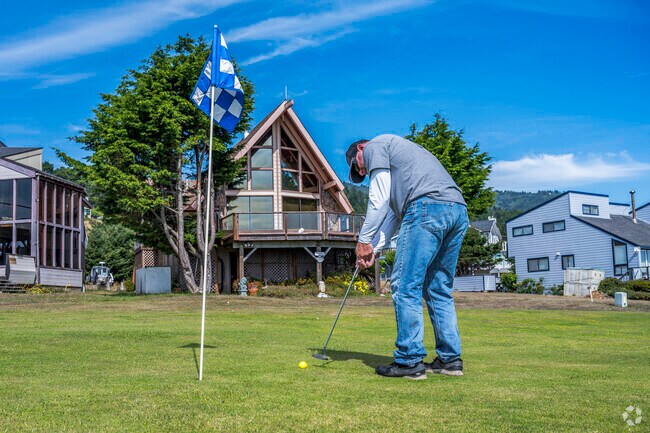 There is a 9-hole golf course that surrounds the small air strip in Shelter Cove.