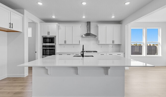 1502 S 4020 W, Hurricane, UT 84737 - photo 2