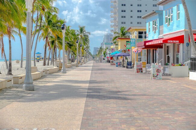 324 Van Buren St unit FL1-ID1358004P, Hollywood, FL 33019 - photo 6