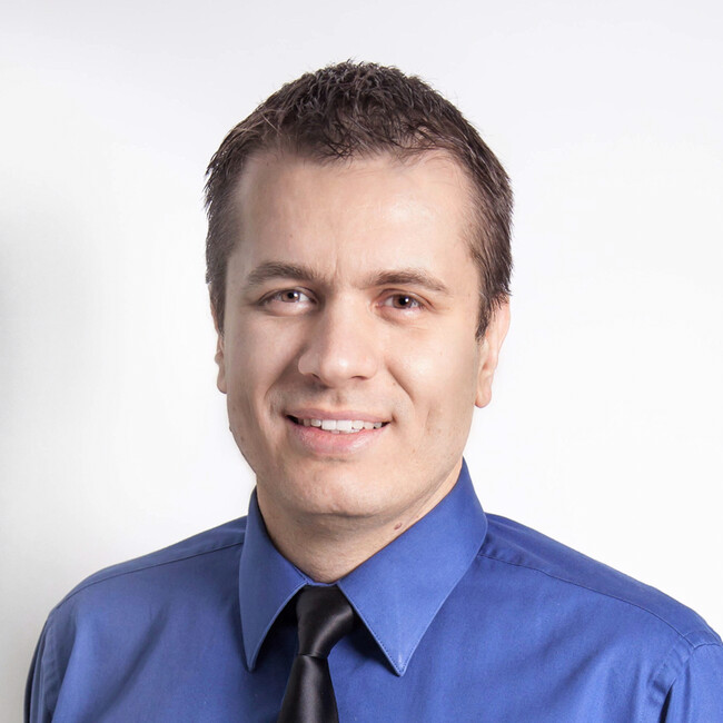 Agent Photo