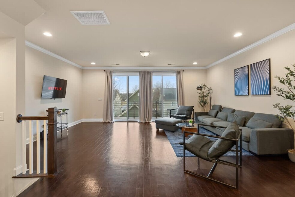 3339 Bending Birch Place unit FL1-ID1284652P, Charlotte, NC 28206 - photo 1