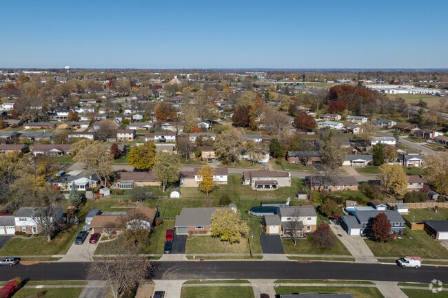 Homes are not sparse within Vandalia, and most people own their homes.