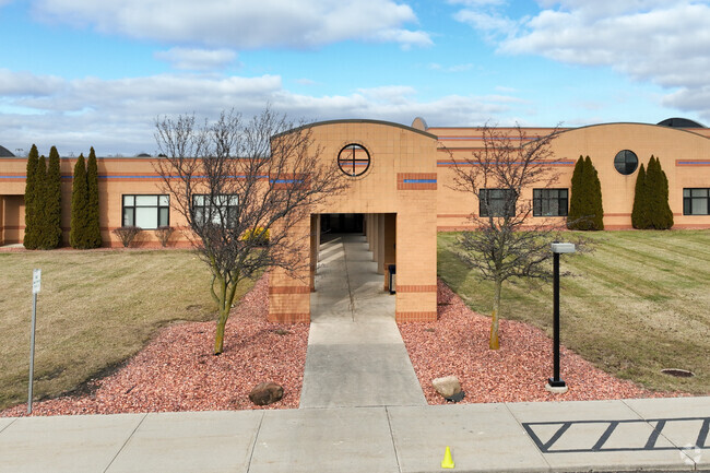 Archbold Elementary Entrance