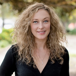 Simone McNally