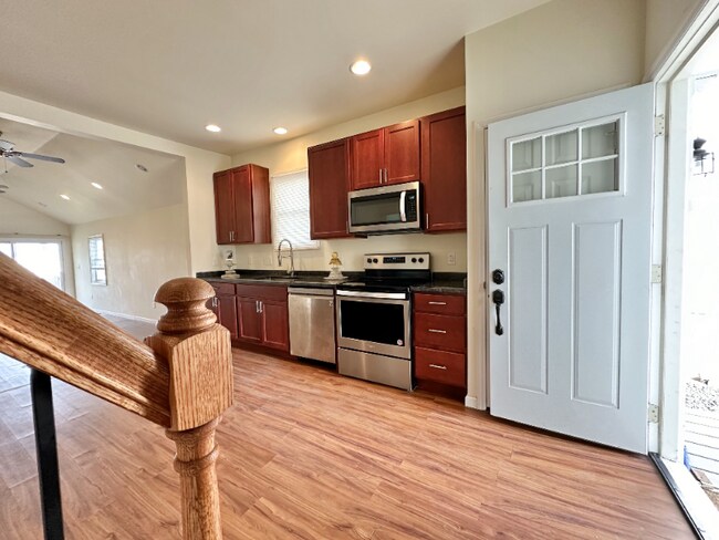 1141 Vine St, Danville, PA 17821 - photo 6