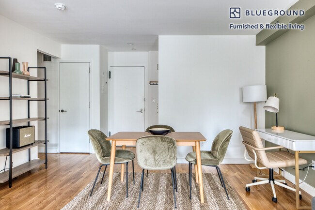 101 W 15th St unit FL5-ID33, New York, NY 10011 - photo 5