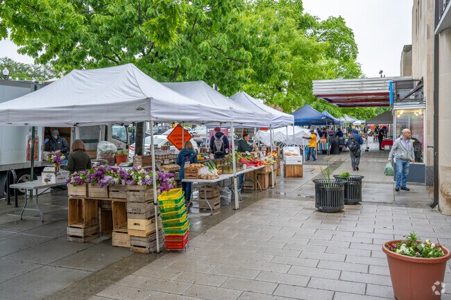 The Cleveland Park Farmers Market takes place from 9-1pm every Saturday.