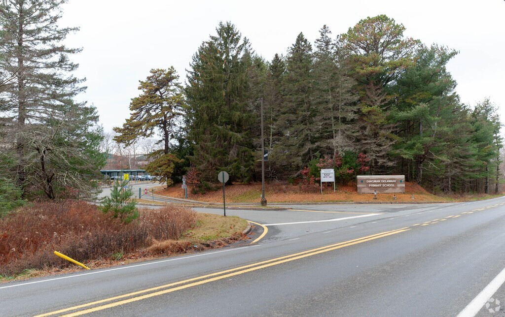 Dingman-Delaware Primary School serves students in the Pike County community.