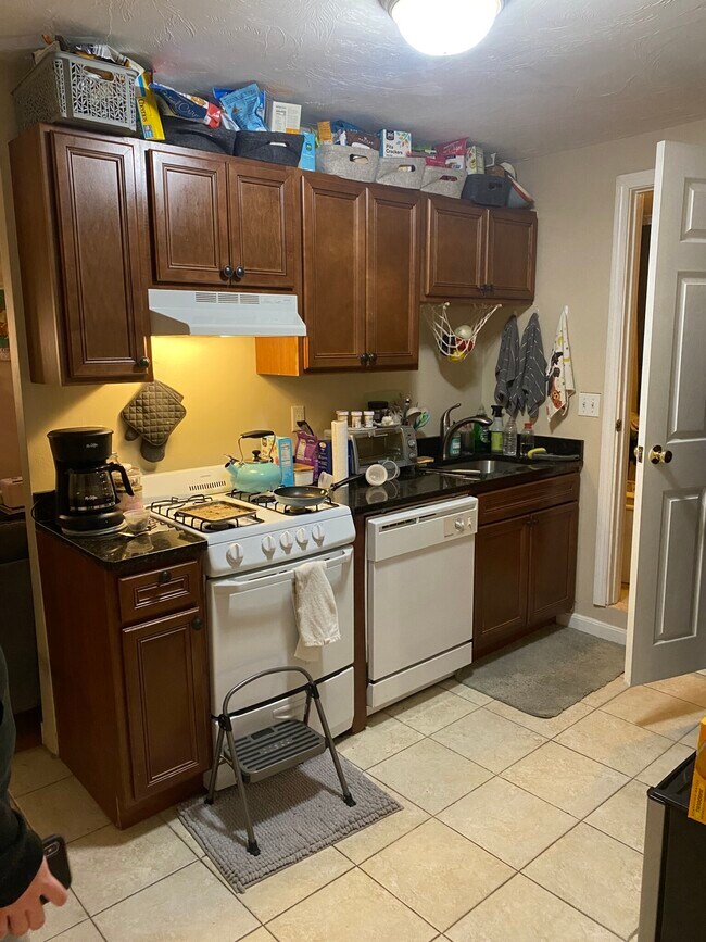 50 Saint Stephen St unit 22, Boston, MA 02115 - photo 2