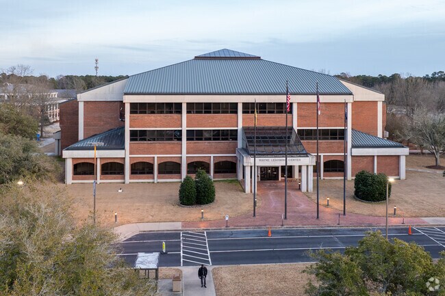 Wayne Community College is a public community college in Goldsboro, North Carolina with over 14,000 students.