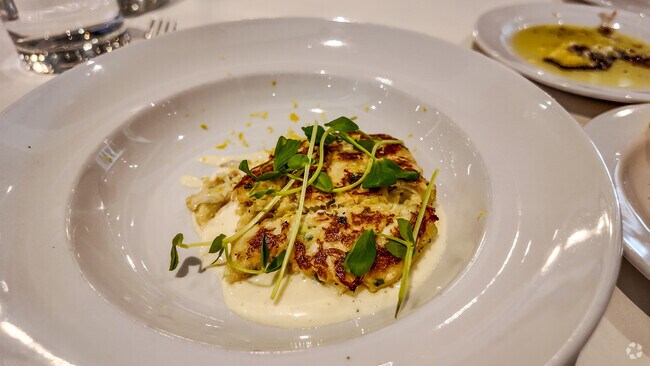 Leo's Italian Social, an fantastic Beverly Woods restaurant is known for their crab cakes.