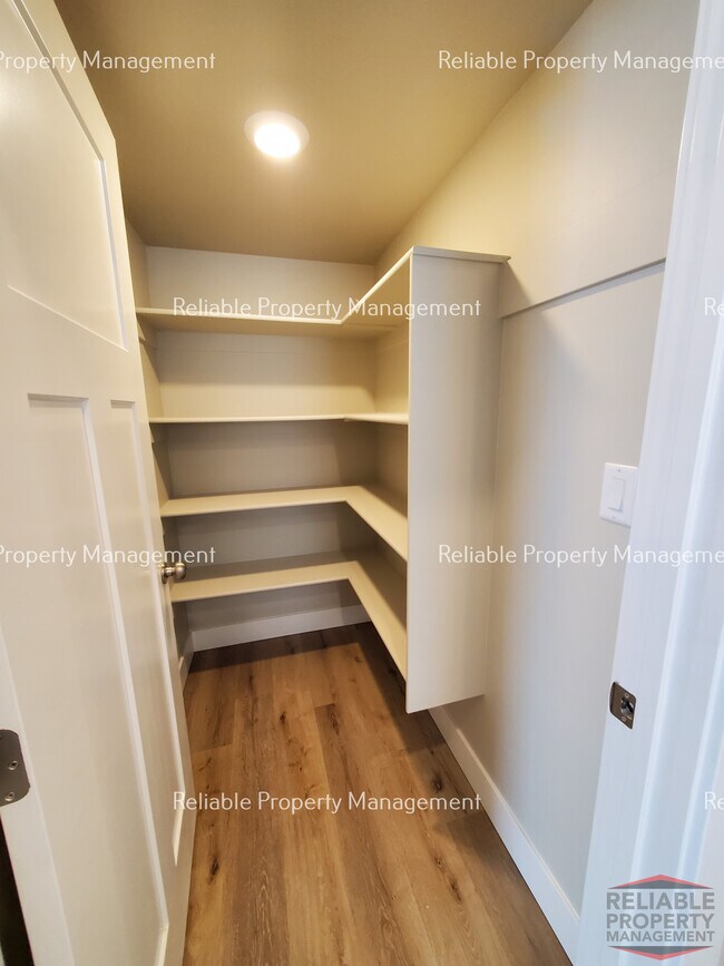 359 N 3rd W unit 404, Rigby, ID 83442 - photo 7