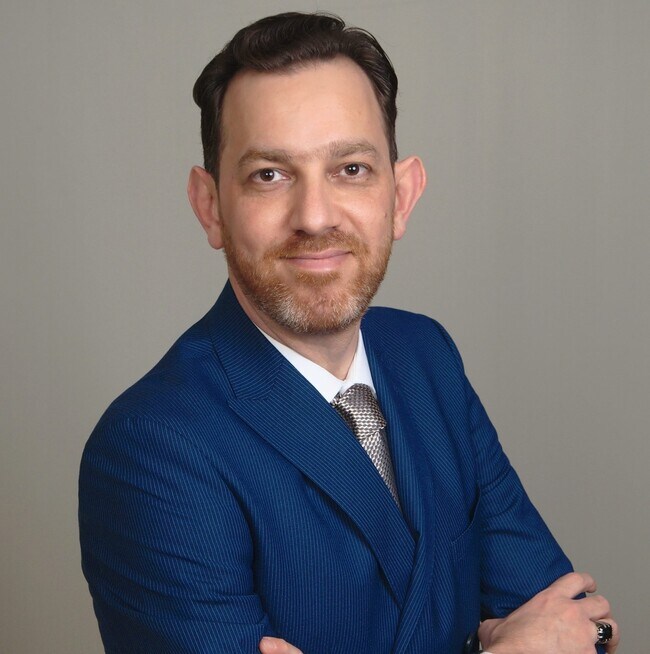 Agent Photo