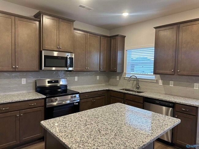 7325 Pine Run Ln SE, Owens Cross Roads, AL 35763 - photo 7