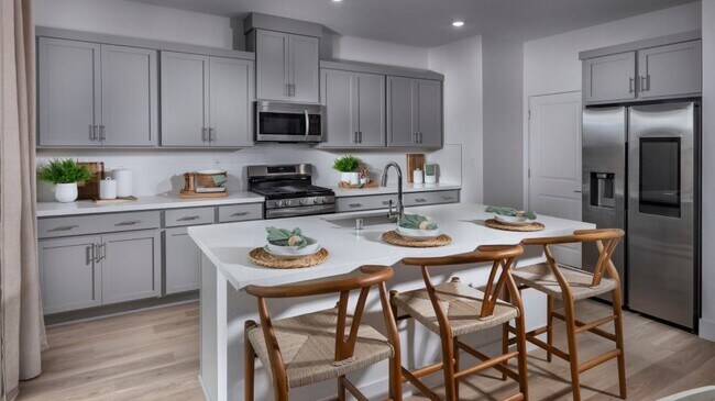 3311 Cascade Dr unit 36033541, Manteca, CA 95337 - photo 5