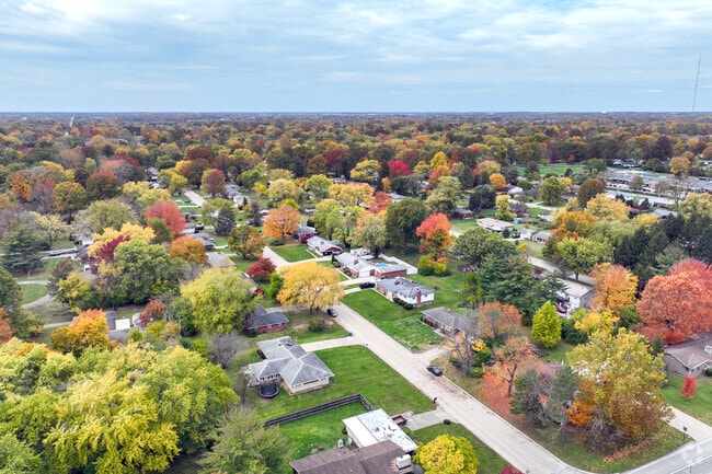 The Delaware Trails neighborhood has close proximity to various amenities and attractions.