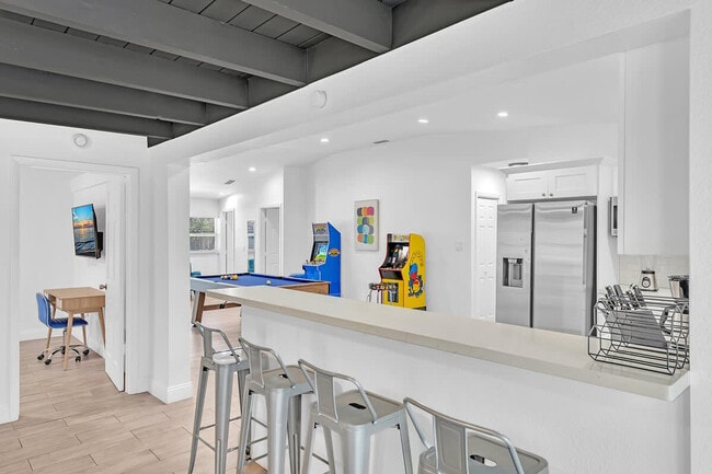 1568 NE 35th St unit ID1372329P, Oakland Park, FL 33334 - photo 7