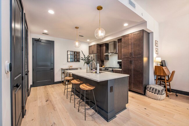 The Gadsden unit 213, Charleston, SC 29401 - photo 4