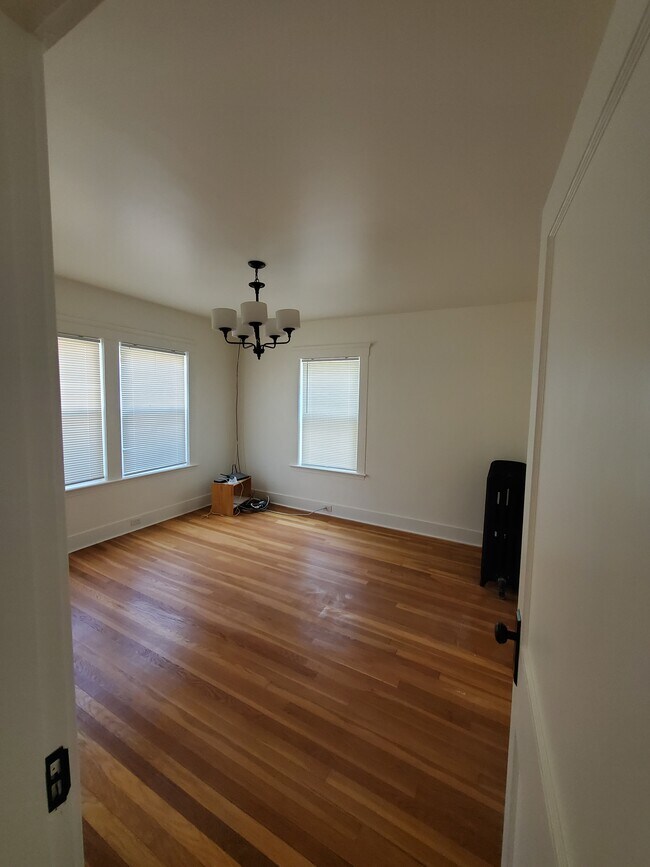 25 Oak St unit 1, Milton, MA 02186 - photo 5