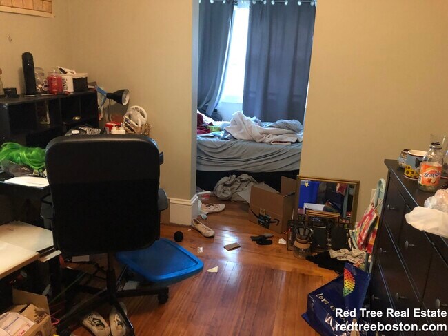 175 Princeton St unit 1, Boston, MA 02128 - photo 6