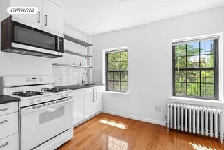 154 S 2nd St, Brooklyn, NY 11211