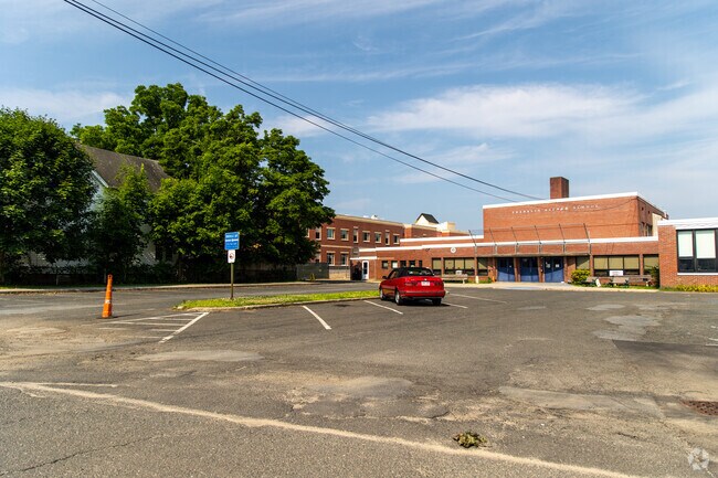 Franklin Avenue Elementary School is located in Westfield, MA.