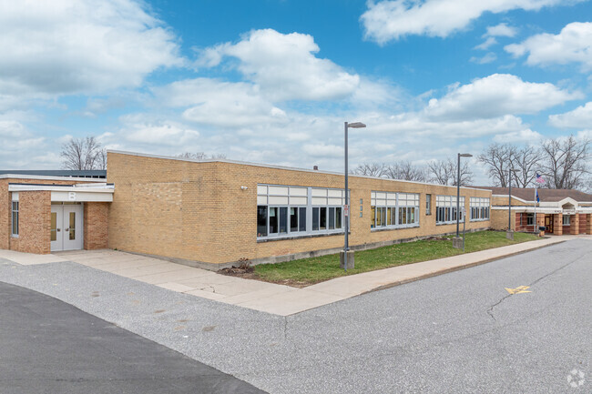 Bowen Elementary, building.