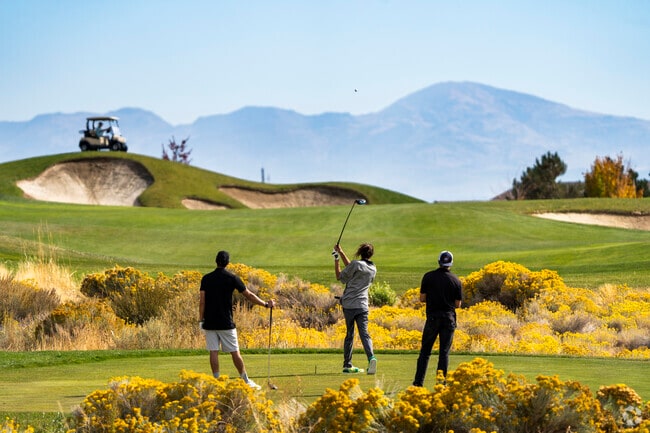 Mogul intersects with Somersett Golf Course, open to the public for 18 hole rounds.