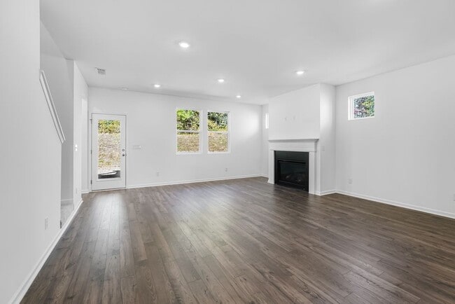 1763 Fawlocke Run, Loganville, GA 30052 - photo 4