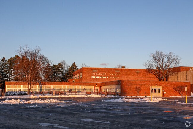 Pleasant Valley Elementary School, Parma