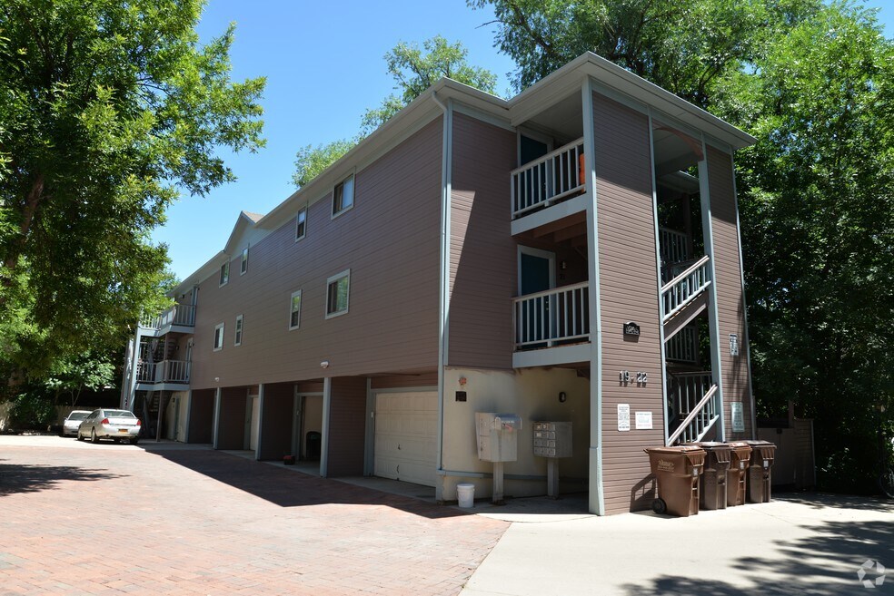 Elder Square Apartments, Boulder, CO 80304 - photo 1