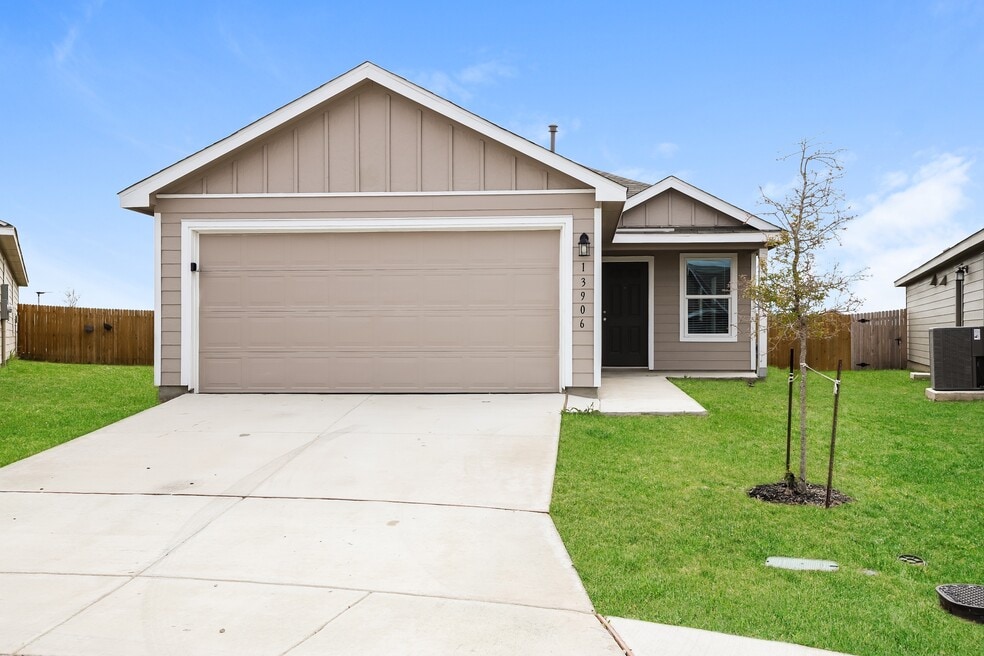 4323 Fluvial Cir, San Antonio, TX 78223 - photo 1