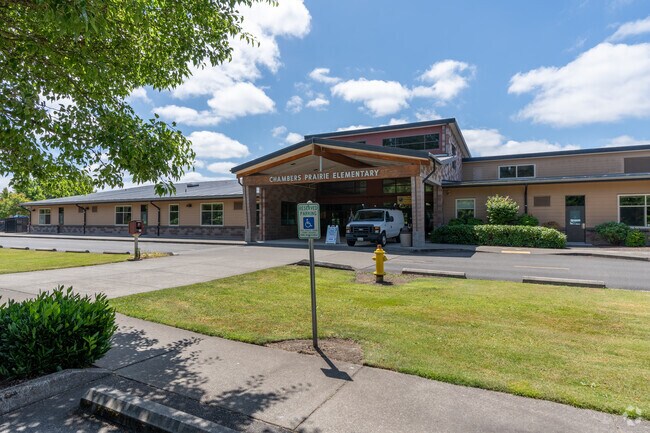 Chambers Prairie Elementary School has a 14:1 student-teacher ratio.