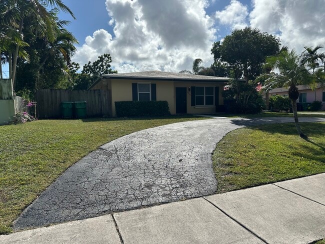 8920 SW 149th Terrace, Palmetto Bay, FL 33176 - photo 2