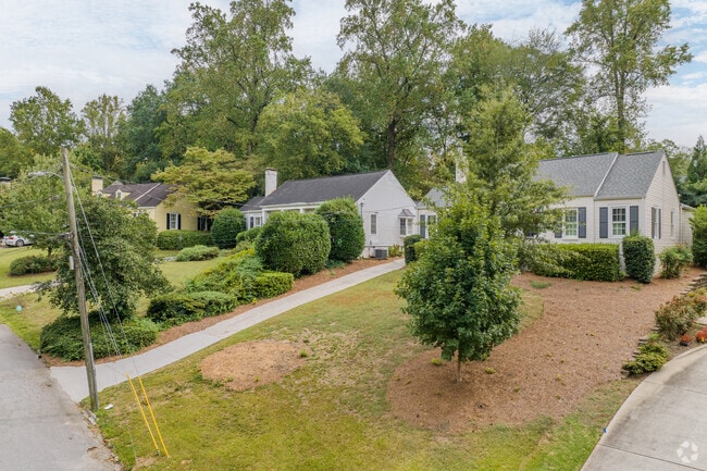 Cottages are in abundance in Collier Hills.