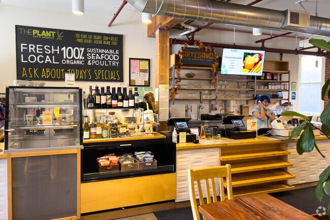 The Plant Organic Cafe is a popular Dogpatch lunch spot.