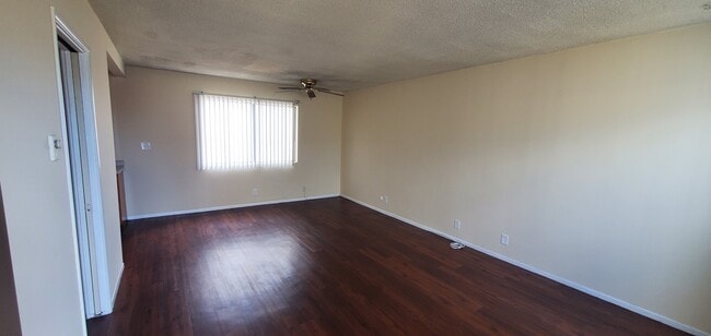 2100 Artesia Blvd unit 20, Torrance, CA 90504 - photo 3