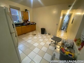 1460 Tremont St Unit 3, Boston, MA 02120
