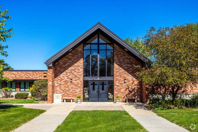 Mt Olive Lutheran School church entrance
