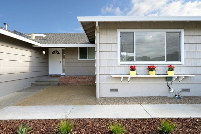 1 Sharilyn Ln, Novato, CA 94947 - photo 4
