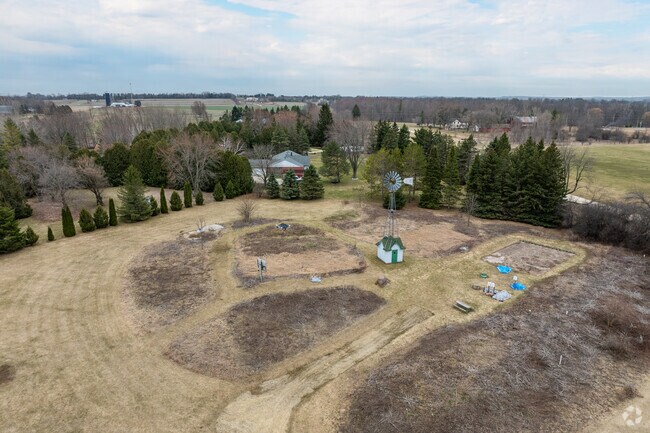 Students at Kettle Moraine Lutheran High School in Jackson, WI can take agricultural classes.
