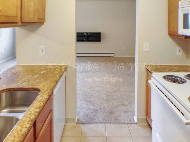 5873 S Prince St unit 207B, Littleton, CO 80120 - photo 5