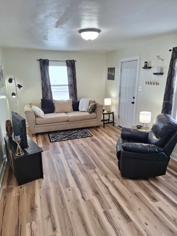 2 W Pacific St, East Helena, MT 59635