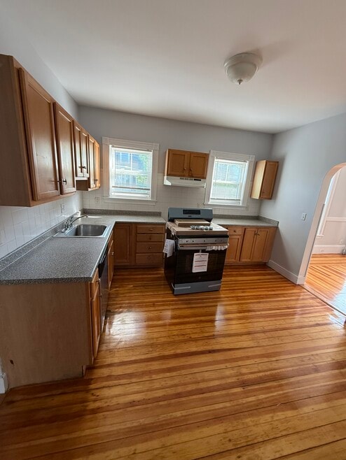 68 Willow Ave unit 2, Somerville, MA 02144 - photo 1