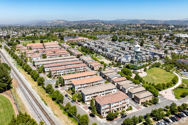 Burbank ineighborhood is conveniently located near downtown Hayward.