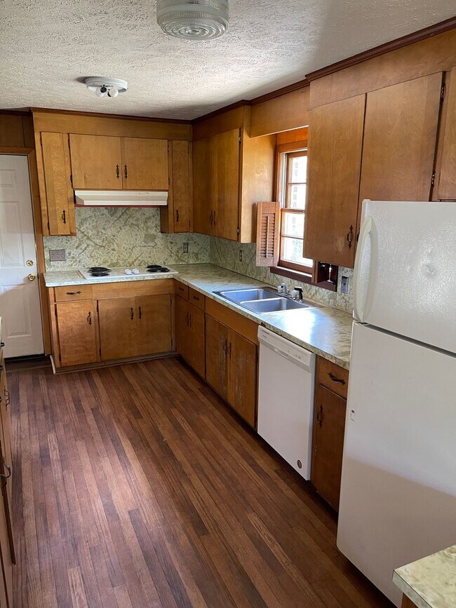 622 E Glenn Ave, Auburn, AL 36830 - photo 6