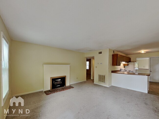 109 Bashford Rd unit D, Raleigh, NC 27606 - photo 3