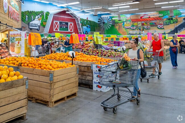 Detwiler's Farm Store is a very popular store in DeSoto Acres with a great selection of fresh foods and produce.