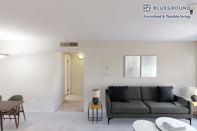 121 Roble Rd unit FL1-ID10732A, Walnut Creek, CA 94597 - photo 2