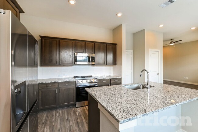 22811 Terrazzo Dr, Katy, TX 77449 - photo 4